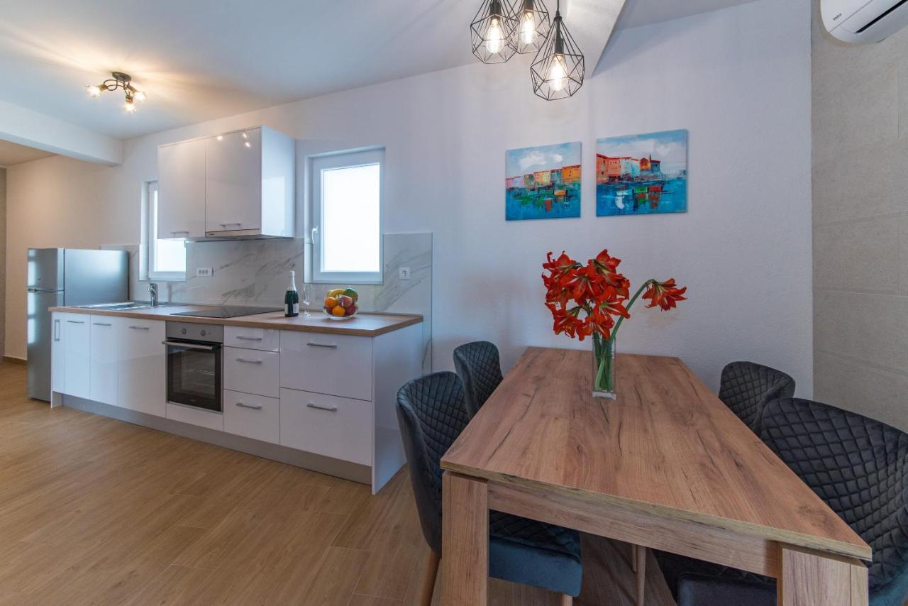 Apartment Mare Крвавица Экстерьер фото